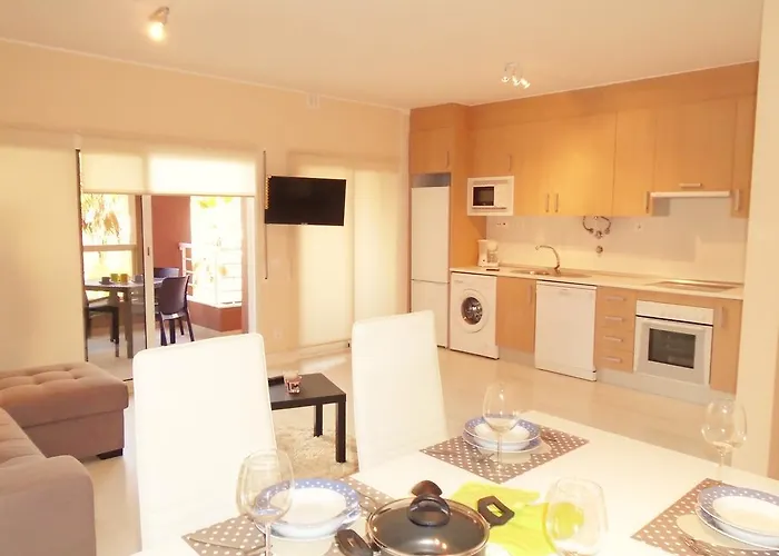 アパート Litoralmar ポルティマン